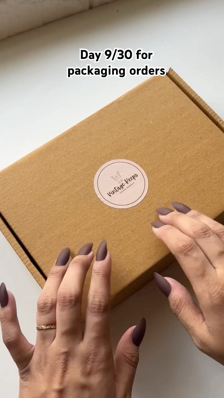 Organic video by The Vintage Keeps